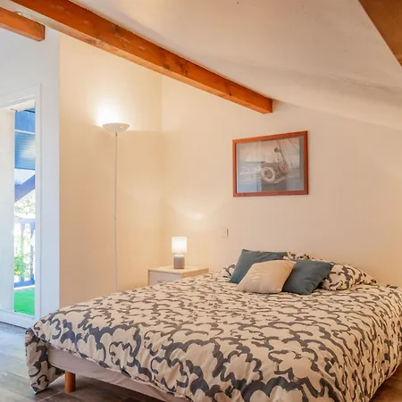 Holiday home Bosquet Des Ecureuils 17 By Interhome